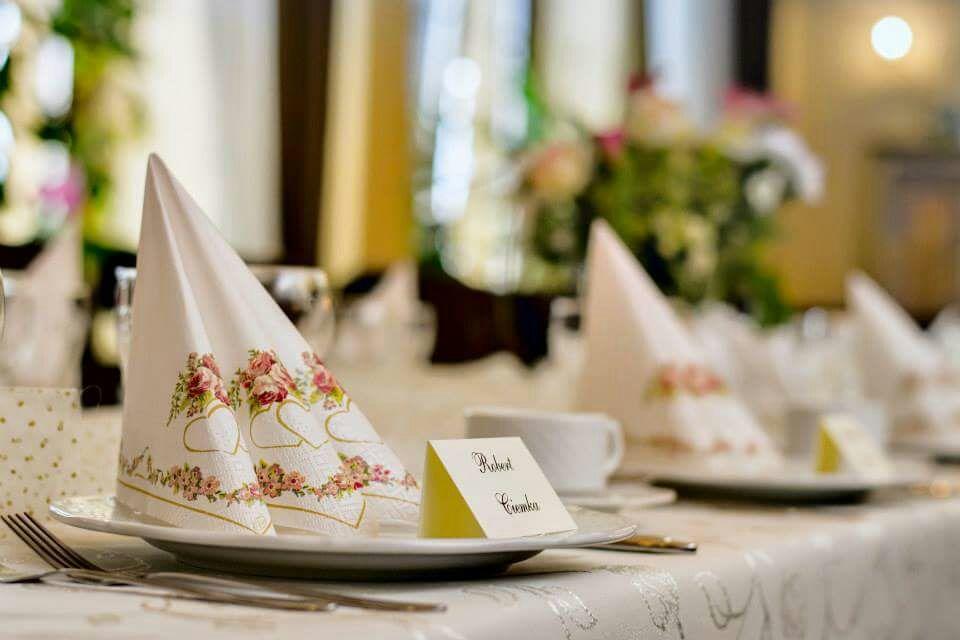 Bialy Kruk Hotel Starogard Gdanski Bagian luar foto